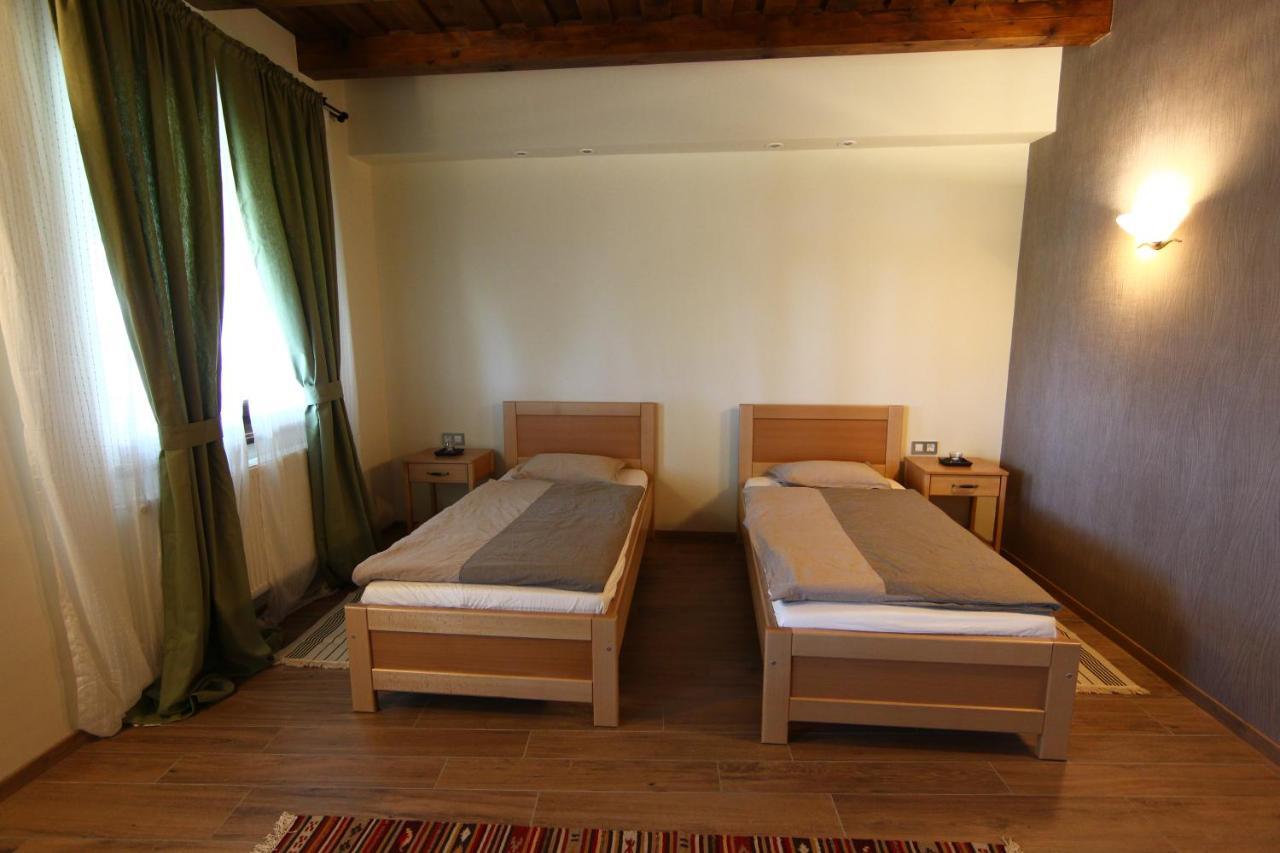 Bibic Nature Lodge Balmazújváros Exteriör bild
